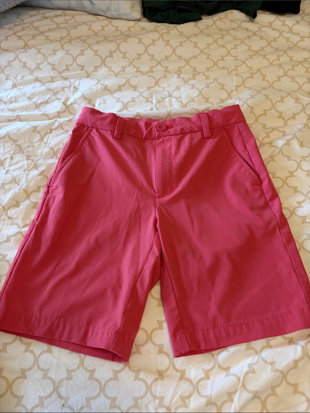 Boys vineyard vines Nantucket red performance short